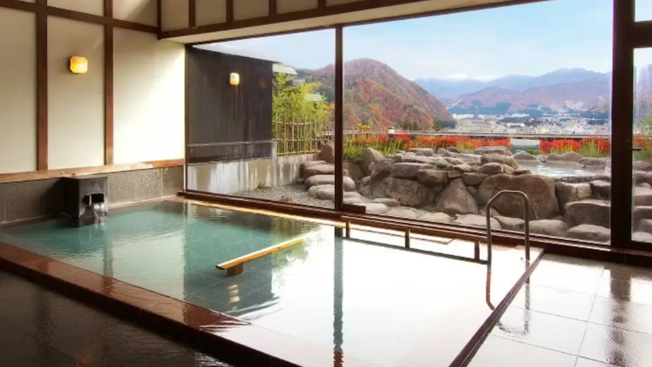 越後湯沢温泉 一望千里 御湯宿 中屋