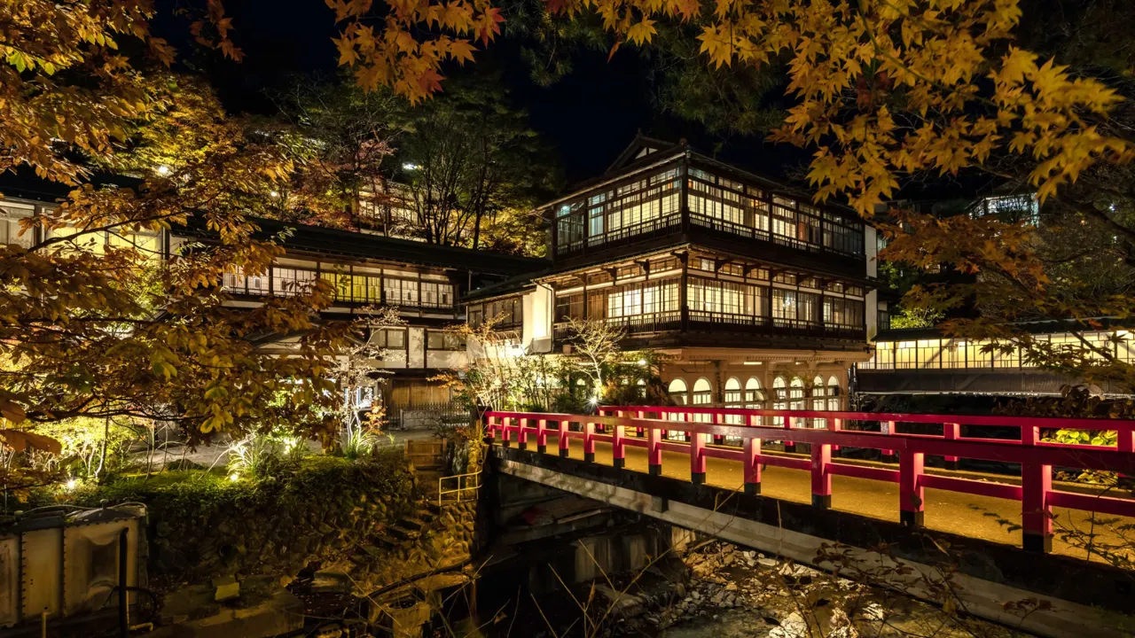 四万温泉 積善館
