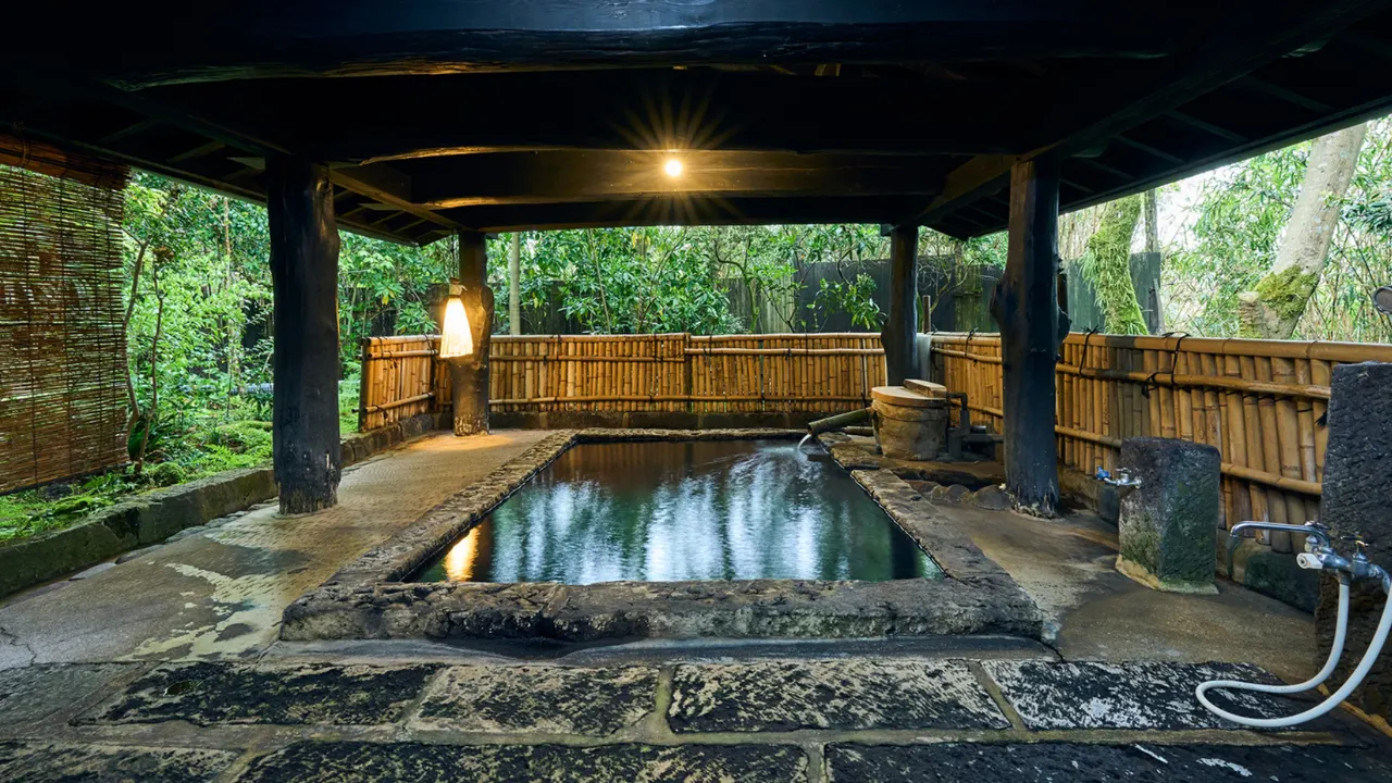 阿蘇内牧温泉 御料理旅館 親和苑