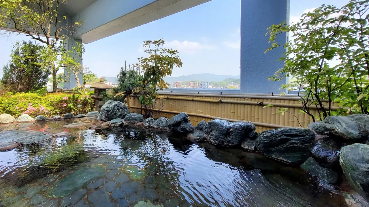 武雄温泉 ホテル春慶屋